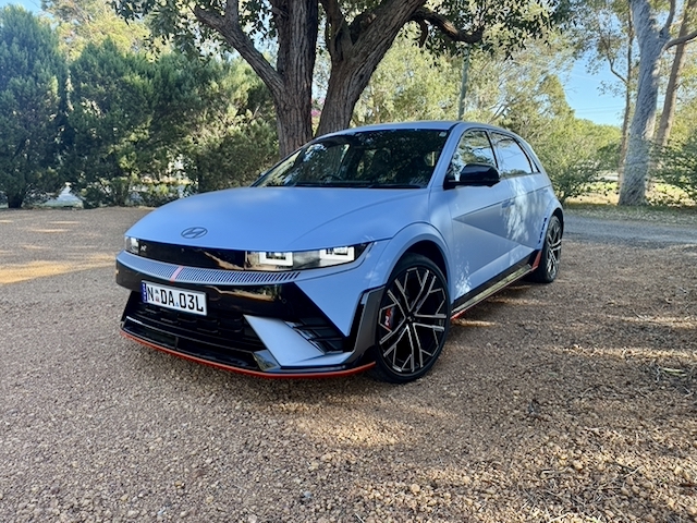 Hyundai Ioniq 5 N: Bite – Without Bark